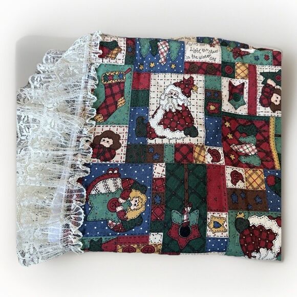 Vintage Patchwork Christmas Tree Skirt Lace Trim Country Primitive Decor - Picture 1 of 16